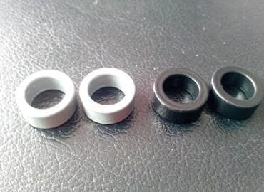 磁環(huán)電感磁芯應(yīng)該怎樣選擇？磁環(huán)顏色以及材質(zhì)之間有什么聯(lián)系？